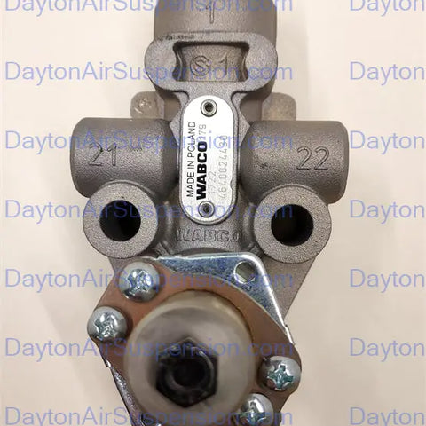 Wabco Leveling and Height Control Valve - S464-002-4430 Wabco