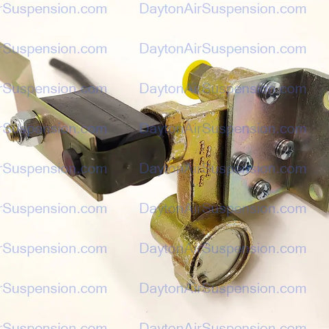 King of the Road Height Control Valve - 22063228 King of the Road