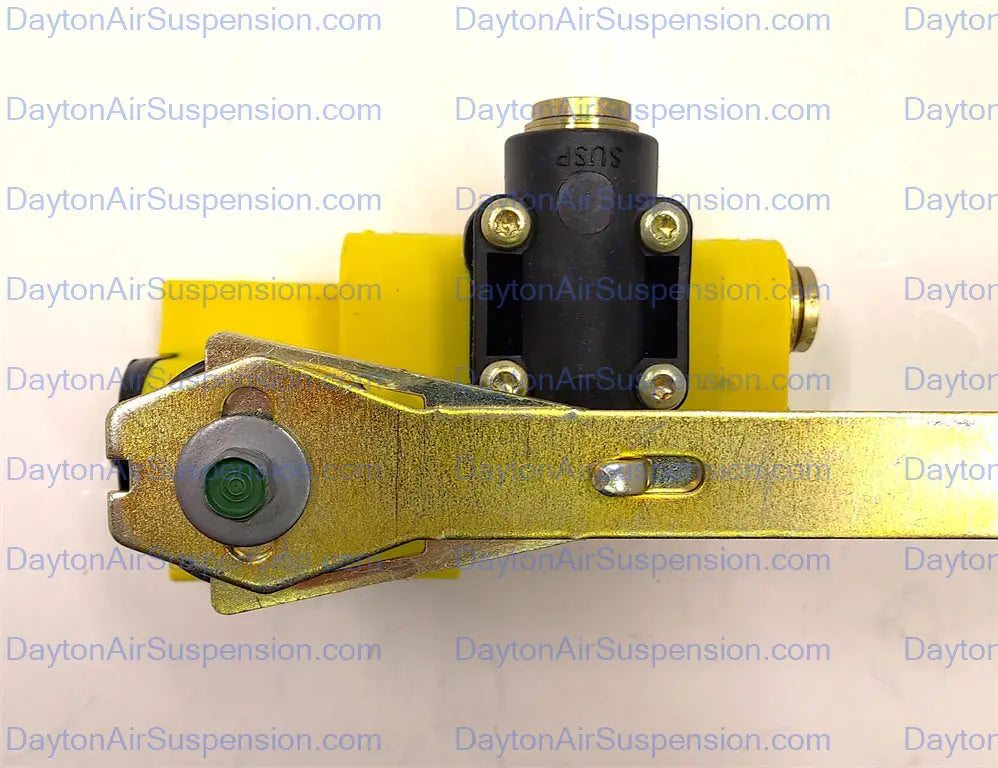 SAF Holland Height Control Valve - 50860016 SAF Holland