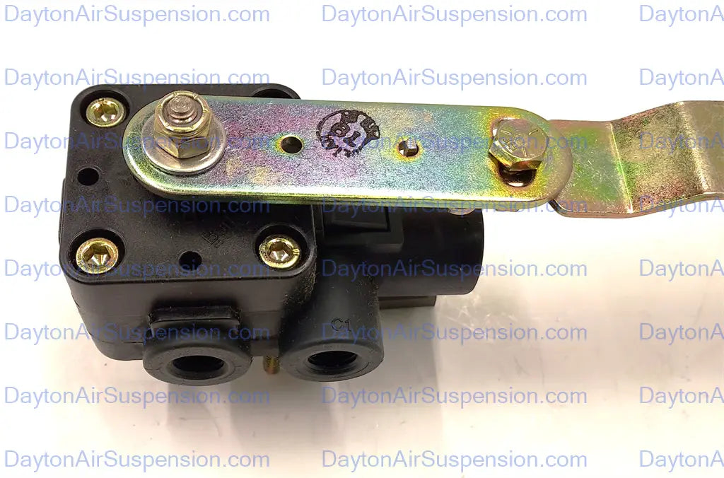 Velvac Height Control Valve - 034137 Barksdale