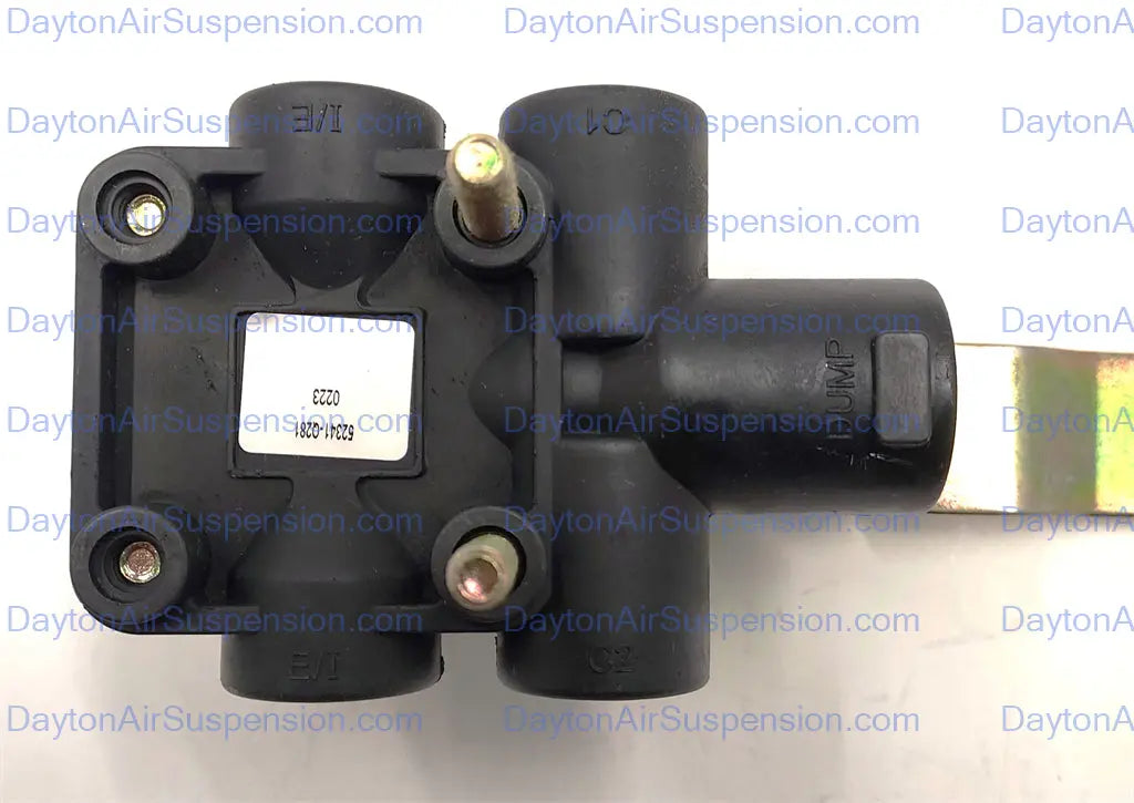 Velvac Height Control Valve - 034137 Barksdale