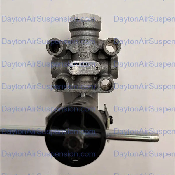 Wabco Leveling and Height Control Valve - S464-006-0030 Wabco
