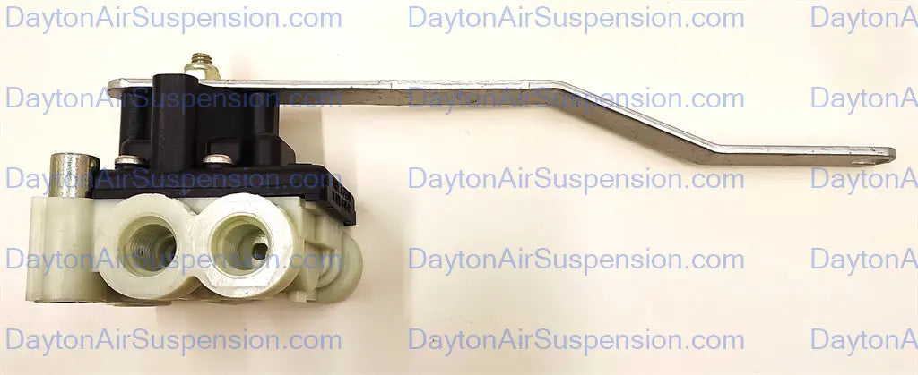 Wabco Leveling and Height Control Valve - S464-008-011-0 Wabco